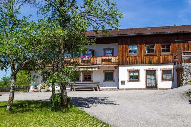 Ferienwohnung Brunnerlehen بيرشتسغادن المظهر الخارجي الصورة